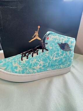 Jordan Jasmine GG Tide Pool Blue High Top Sneakers Youth 8.5Y NIB